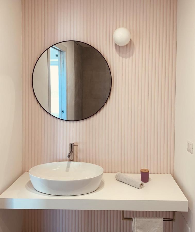 Boutique Lungomare Aparthotel Porto Torres Exterior foto